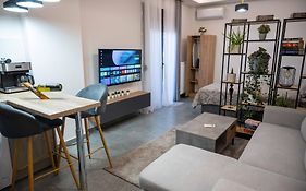 Nick'S Crib